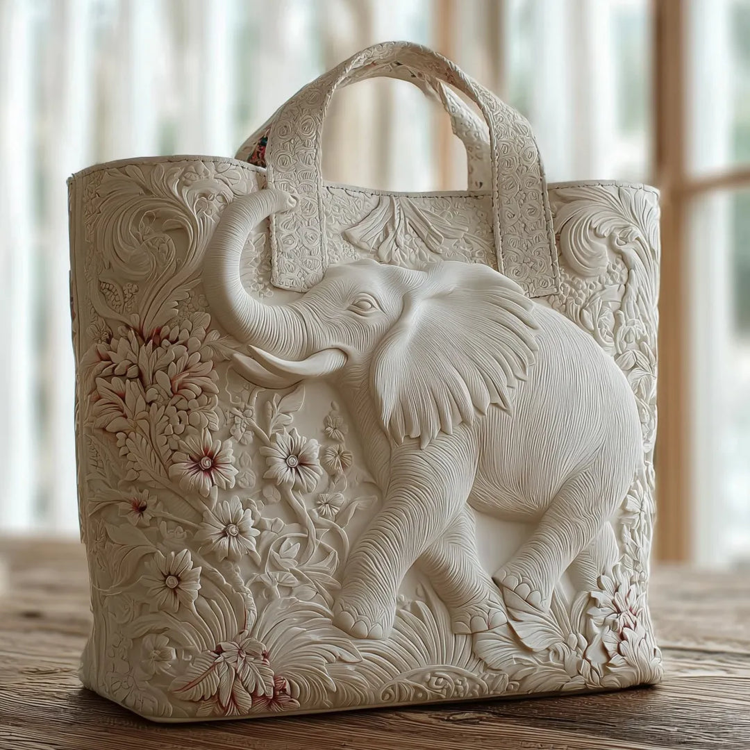Handsydd quiltad väska med elefant