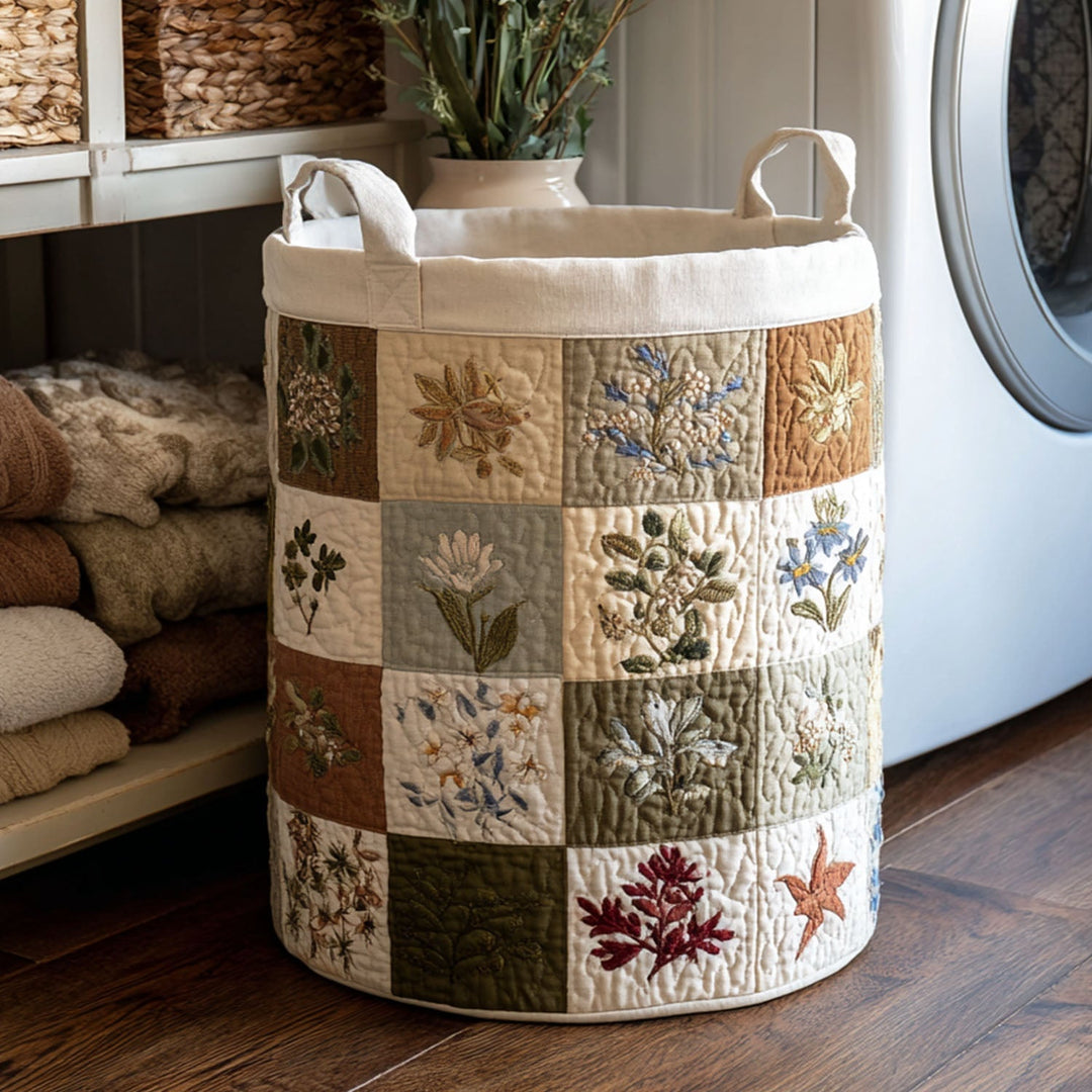 Quiltad tvättkorg med blommor i klassisk stil NCU0PTT735