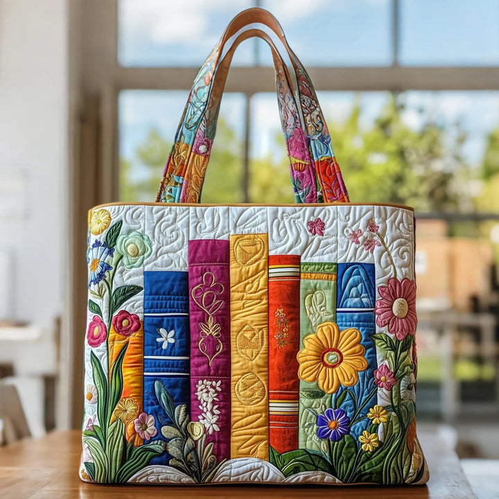 Handgjord vadderad väska med blommig bibliotek