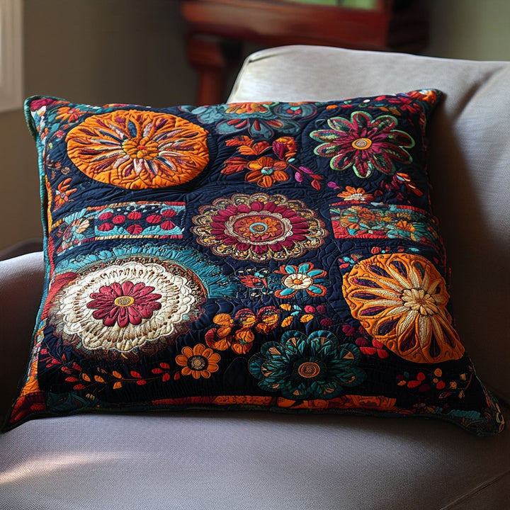 Quiltad kuddfodral med bohemisk trädgård NCU0PT7481