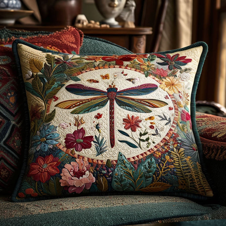 Elegant quiltad kuddfodral med trollslända NCU0PT8212