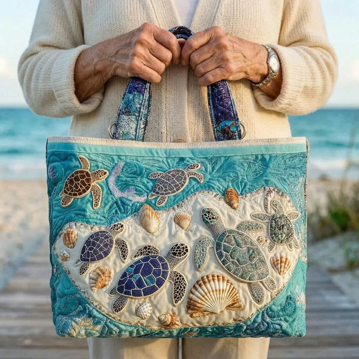 Handsydd quiltad väska med sköldpaddor